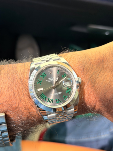 Arriving at the Datejust