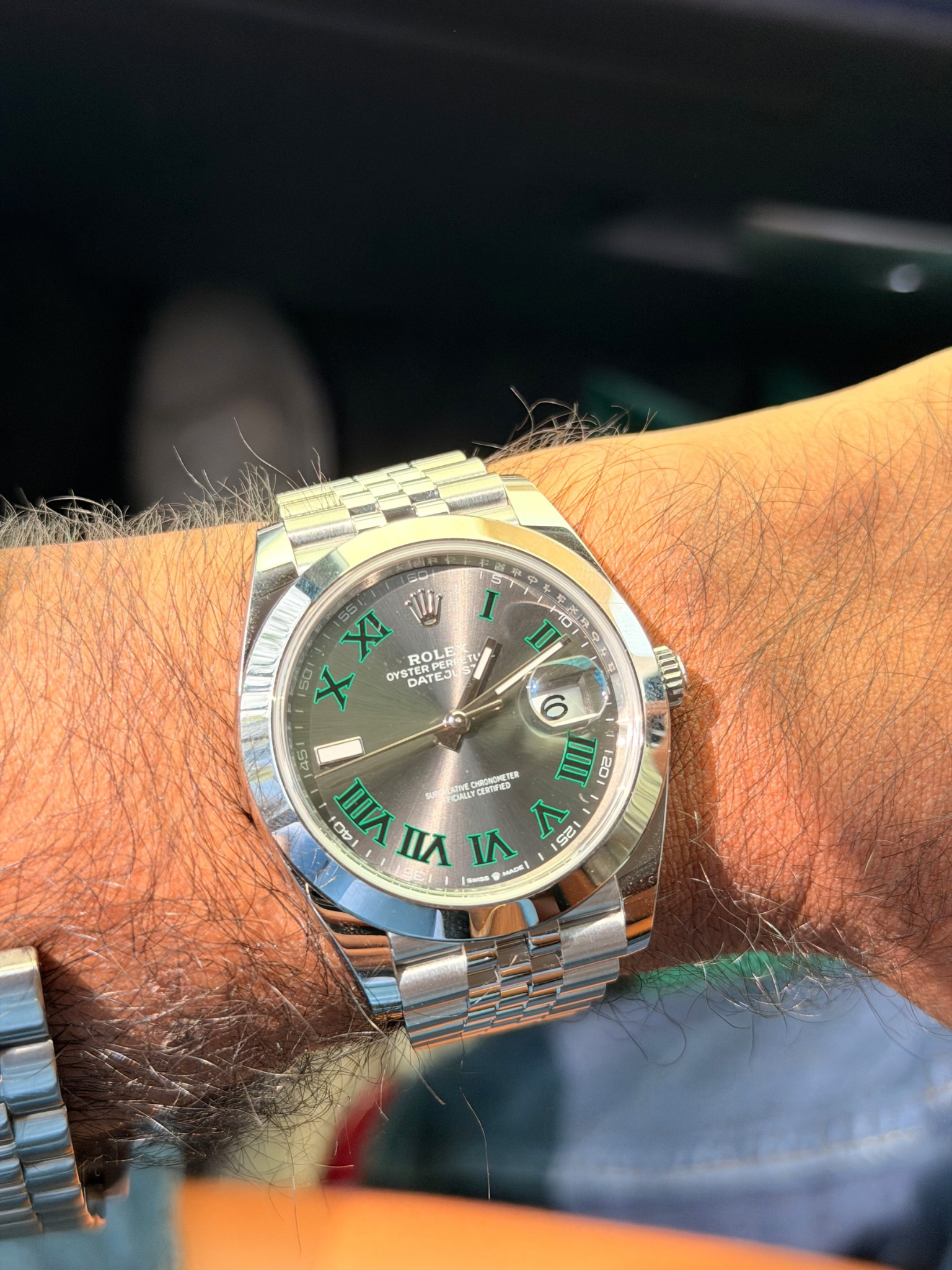 Arriving at the Datejust